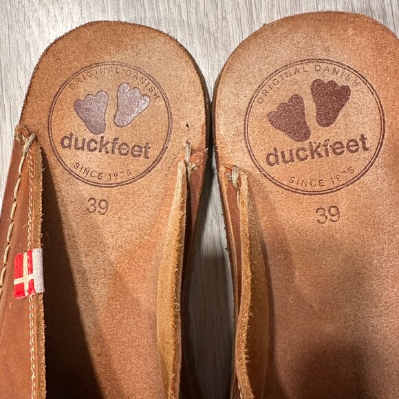 Minimalist Slide - Picture 2 of 4